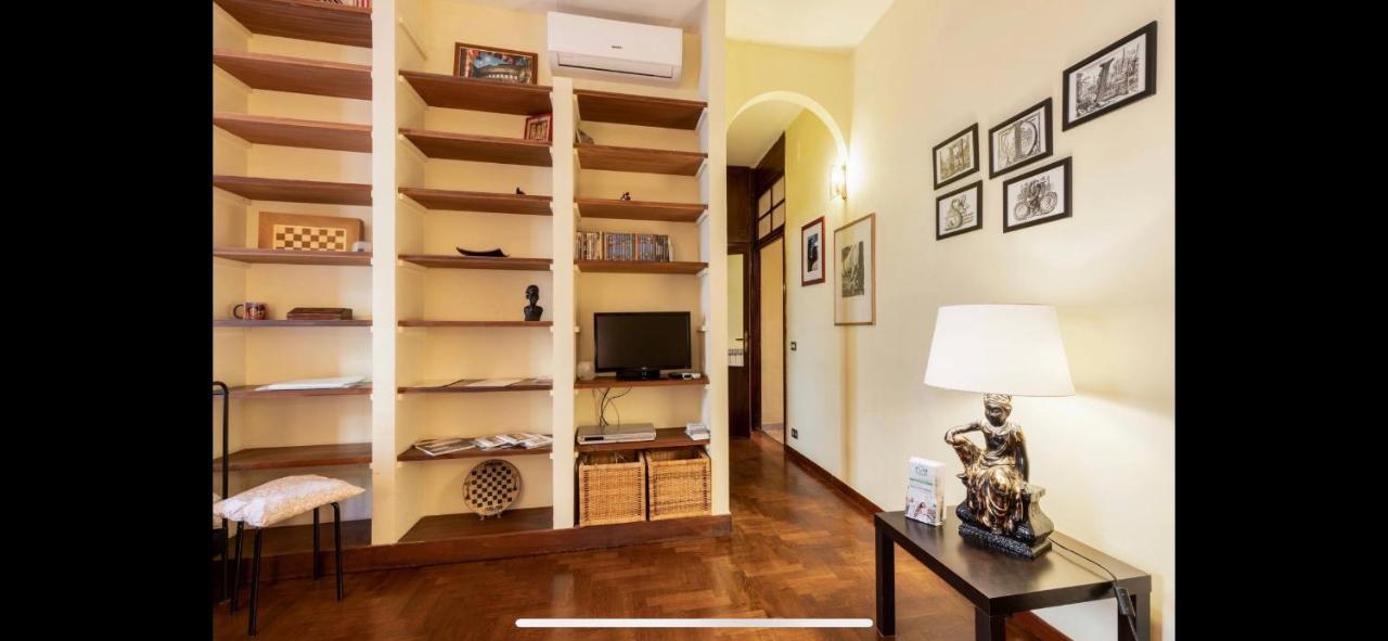 Appartamento Center Rome Coliseum Esterno foto